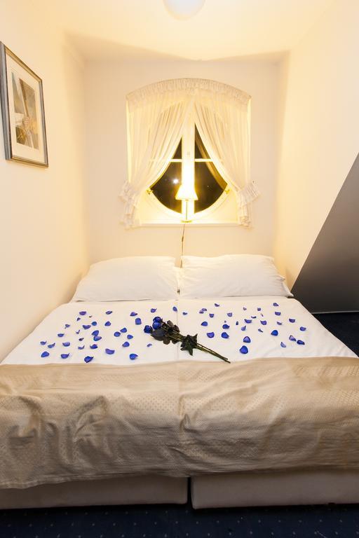 The Botanist Apart Otel