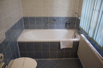 The Botanist Apart Otel