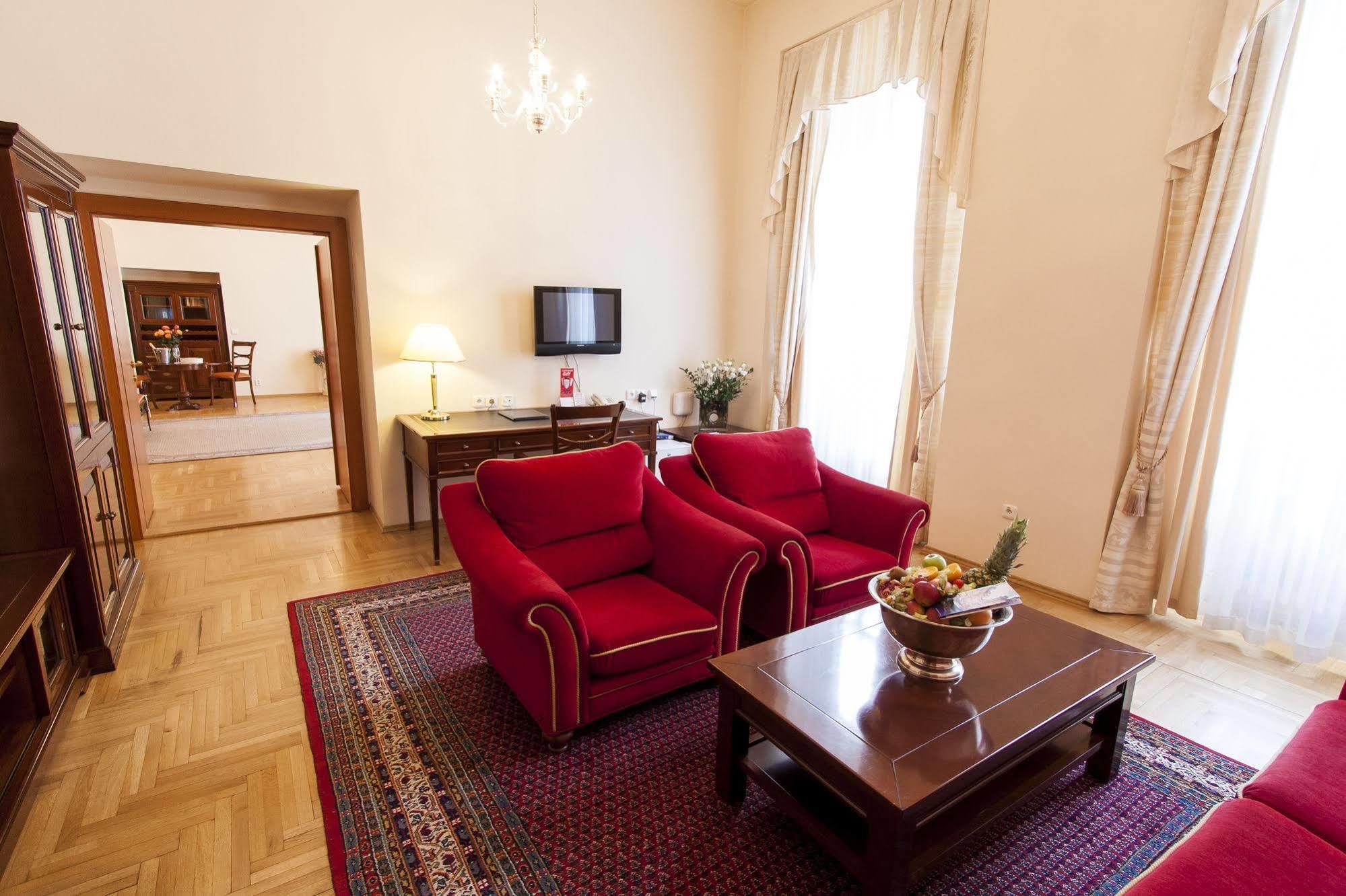 Apart Otel The Botanist Prag